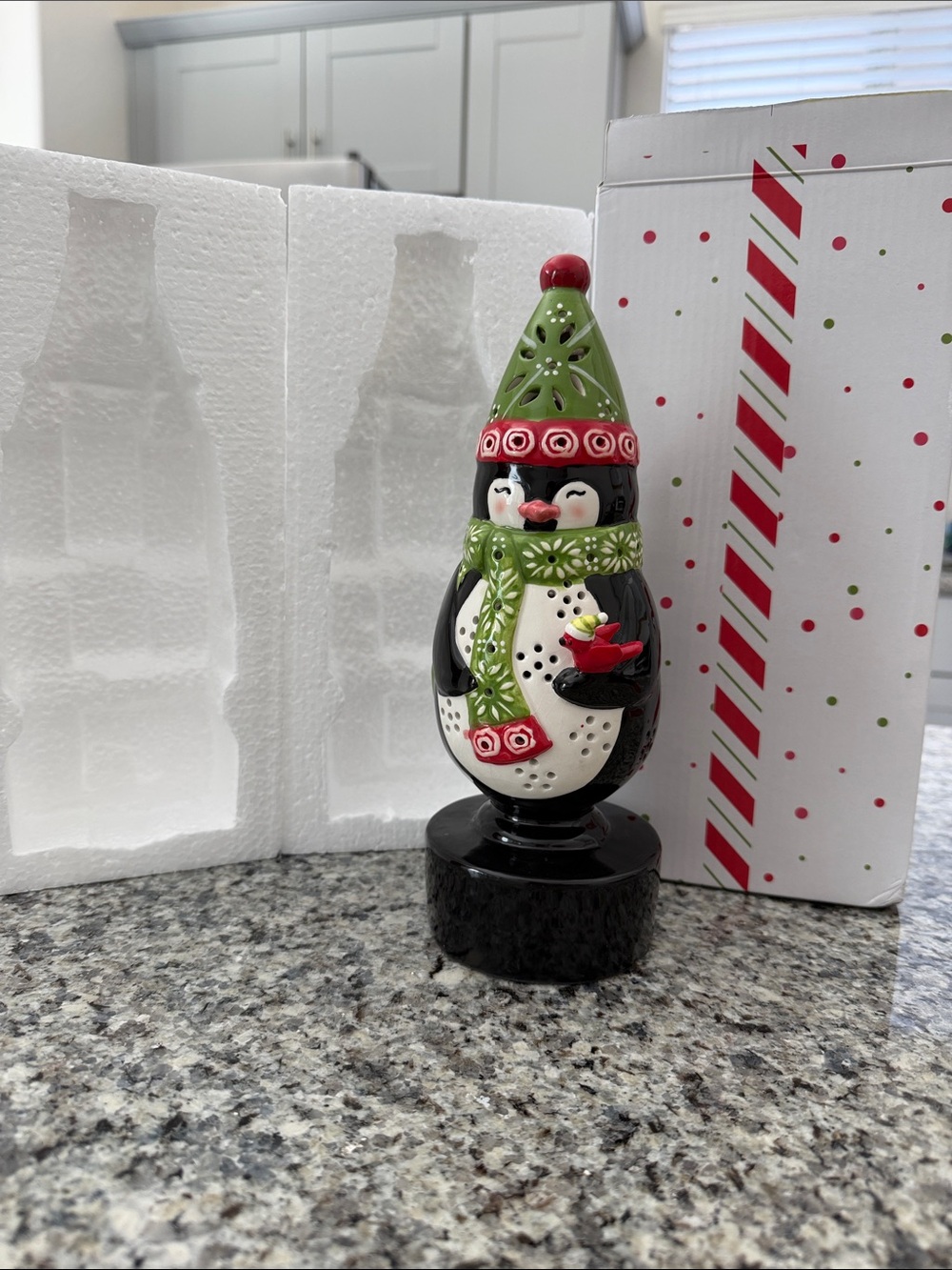 Temptations - Light-up Penguin